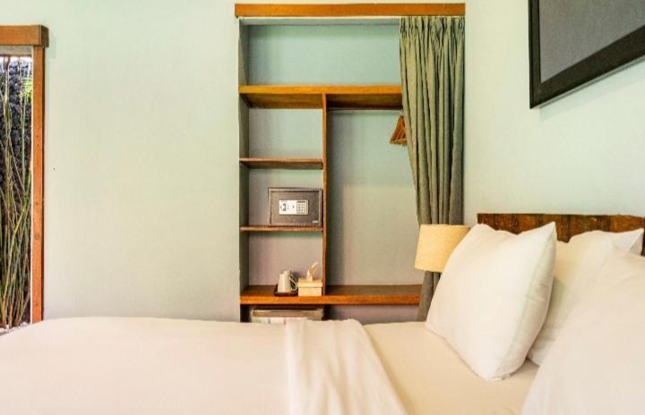 Big Brother Surf Inn Canggu Dış mekan fotoğraf