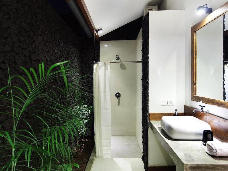 Big Brother Surf Inn Canggu Dış mekan fotoğraf