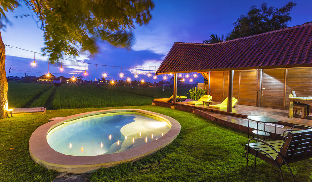 Big Brother Surf Inn Canggu Dış mekan fotoğraf