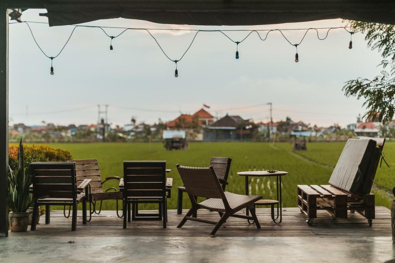 Big Brother Surf Inn Canggu Dış mekan fotoğraf