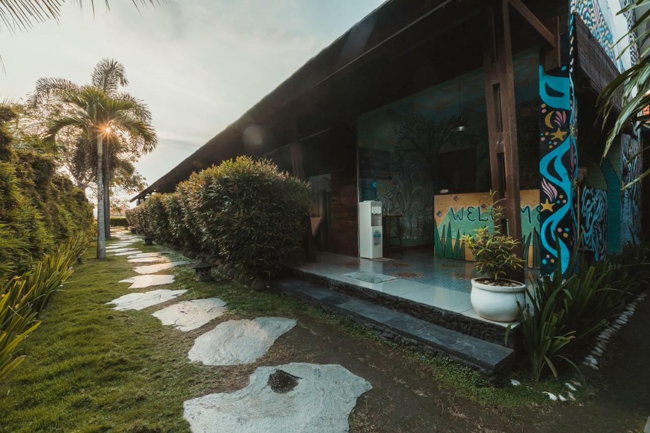 Big Brother Surf Inn Canggu Dış mekan fotoğraf