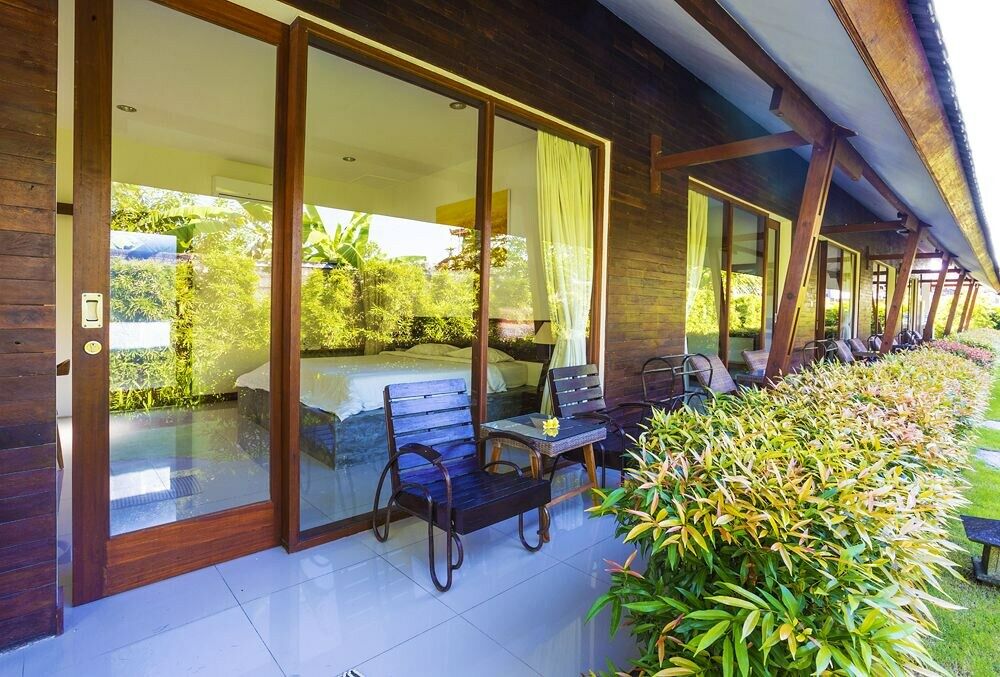 Big Brother Surf Inn Canggu Dış mekan fotoğraf
