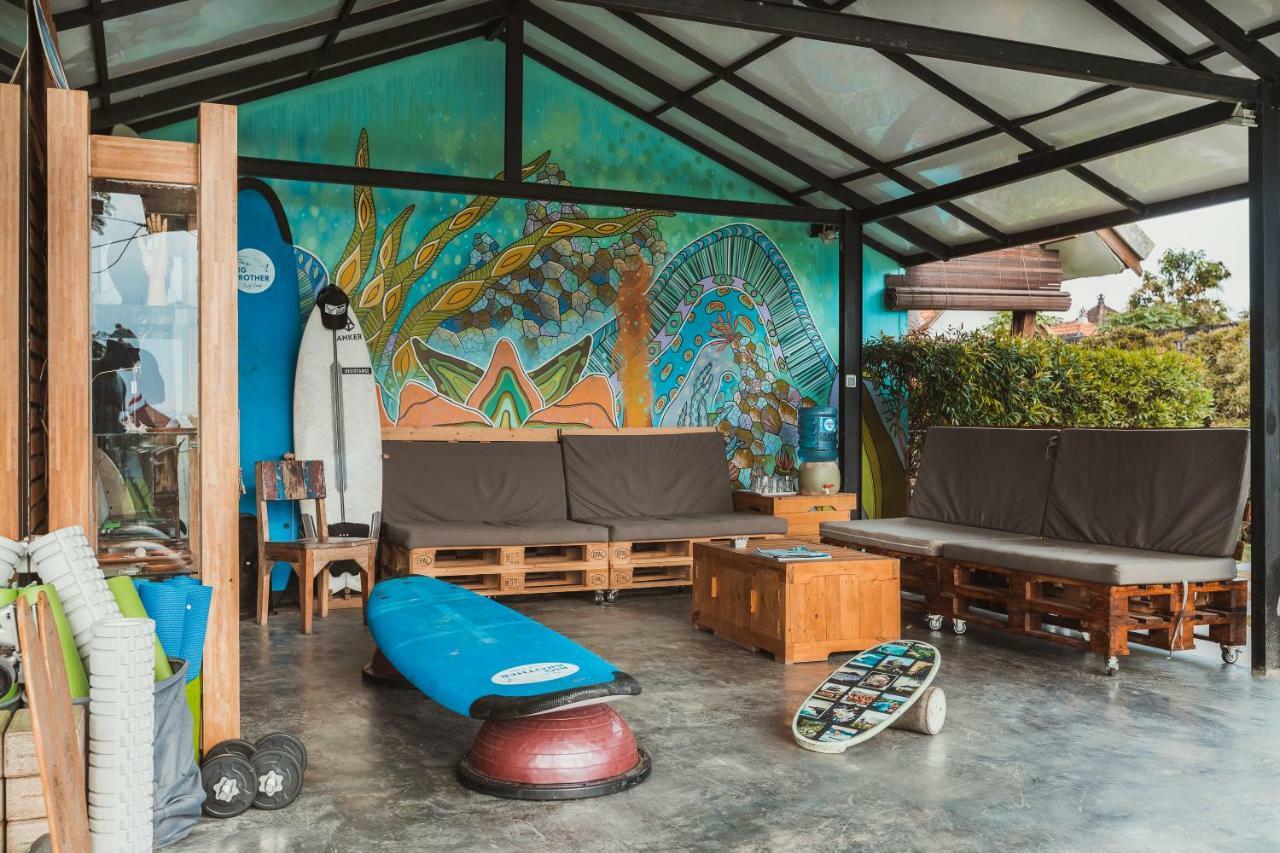 Big Brother Surf Inn Canggu Dış mekan fotoğraf